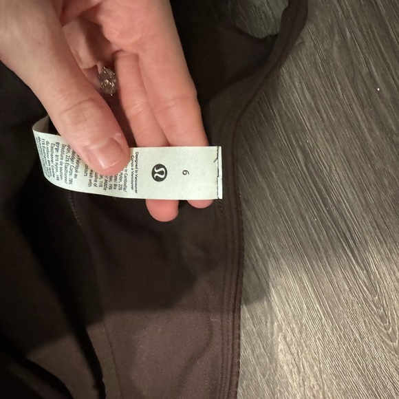 Lululemon tank top - Picture 2 of 3